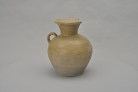 灰釉陶器（広口壺）